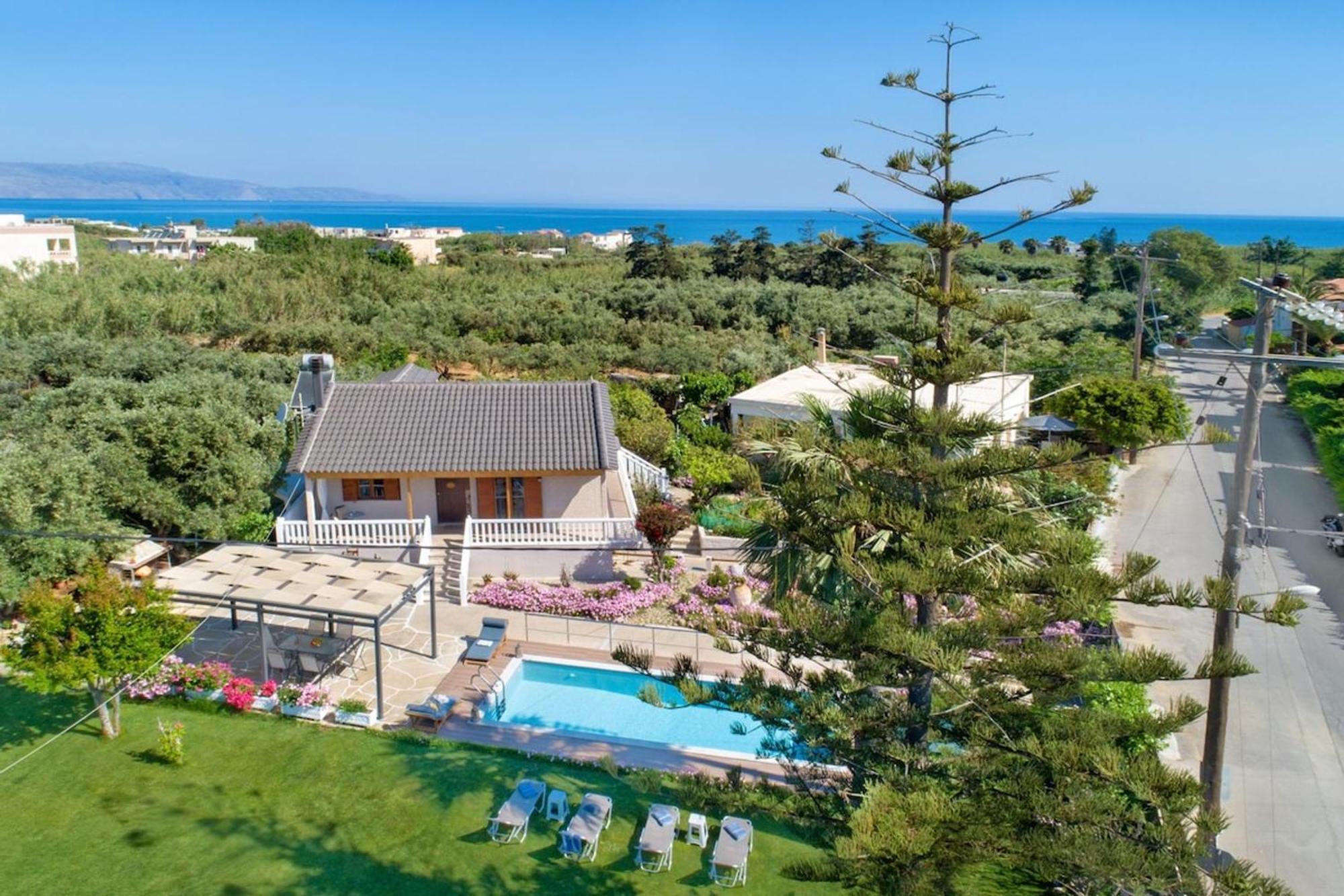 Santy Villa - Gerani Gerani  Eksteriør billede